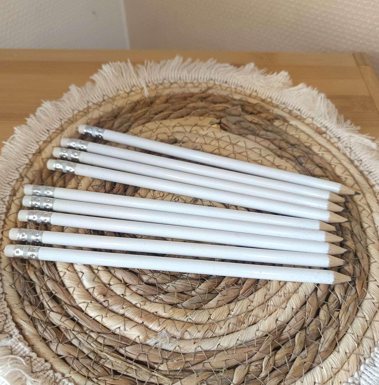 Crayons de papier personnalisés en bois gravé - Atelier Eli'magine
