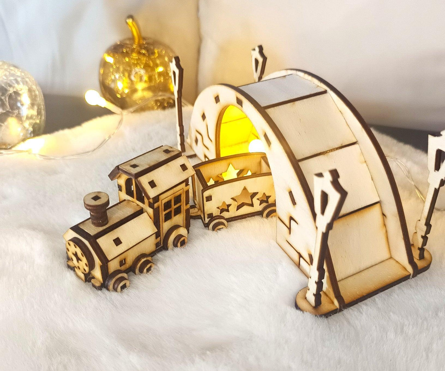 Petit train + pont pour village de noël - Atelier Eli'magine
