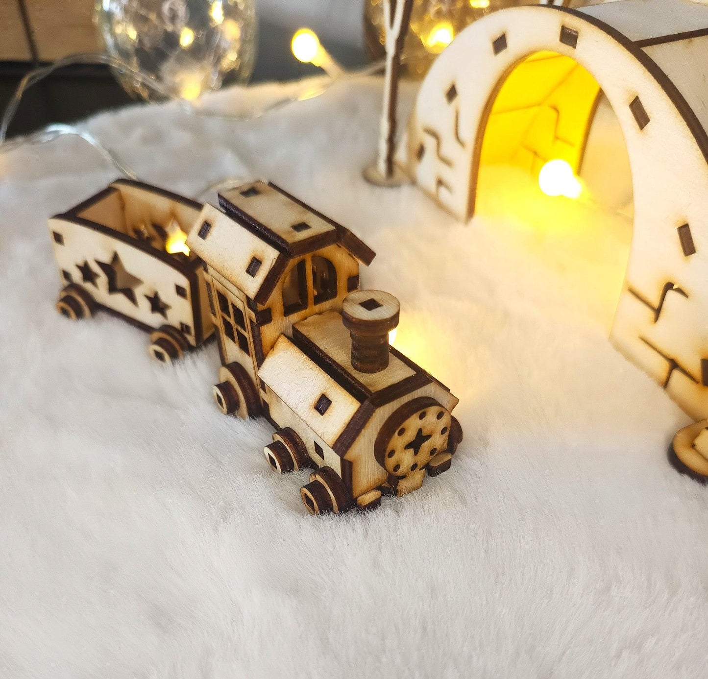 Petit train + pont pour village de noël - Atelier Eli'magine