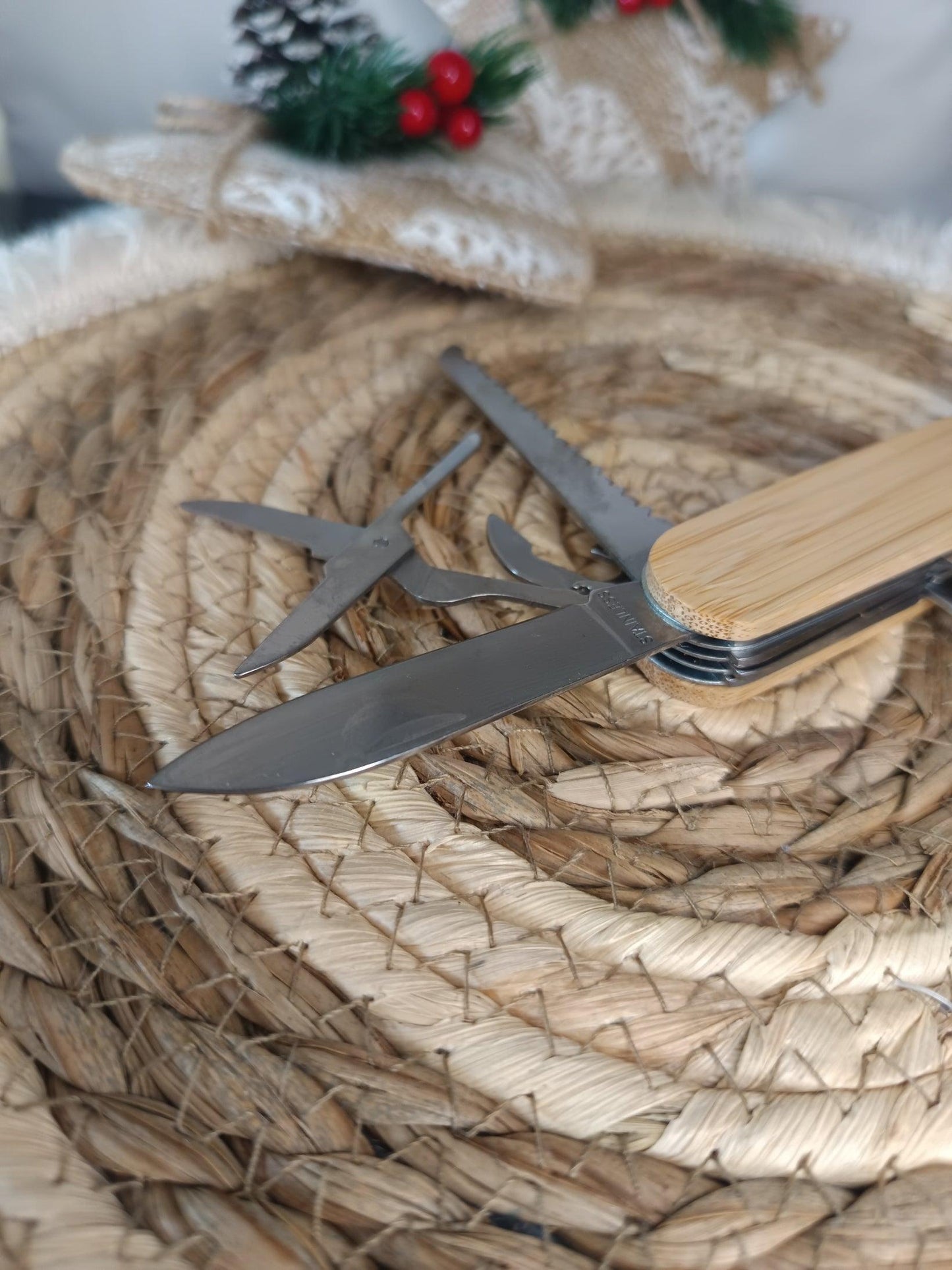 Couteau à outils multifonctionnel personnalisé en bambou - Atelier Eli'magine