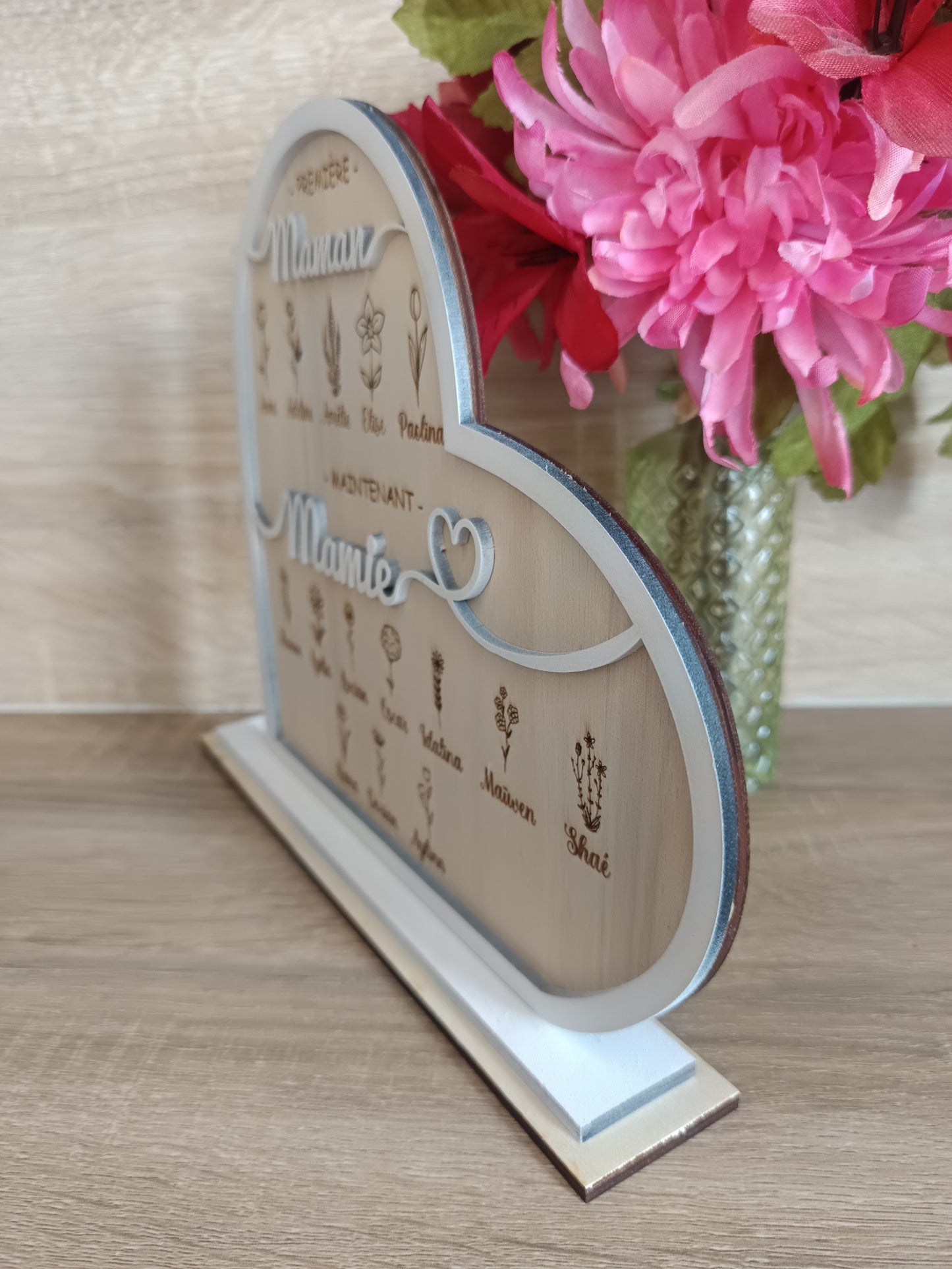 Cadeau Mamie Personnalisé en Bois – Cœur Famille Prénoms