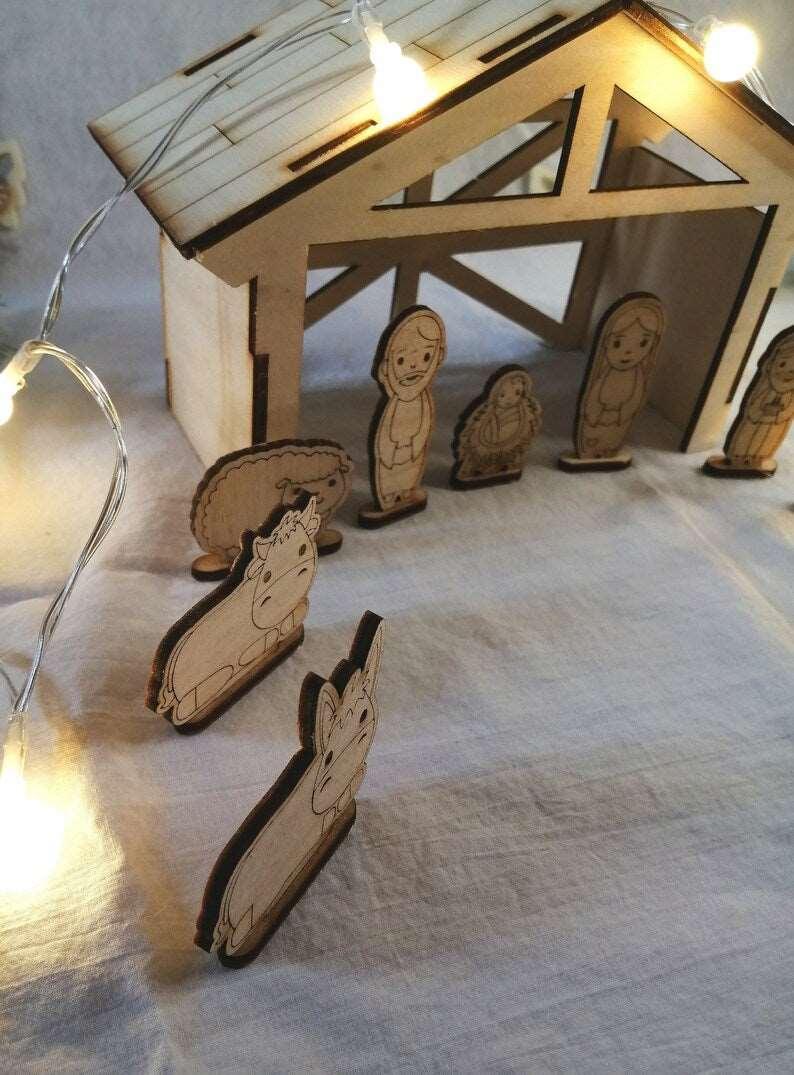 Crèche en bois artisanales à monter soi-même - Atelier Eli'magine