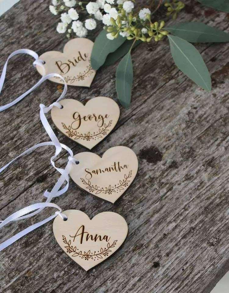 Marque place en bois forme coeur - Atelier Eli'magine