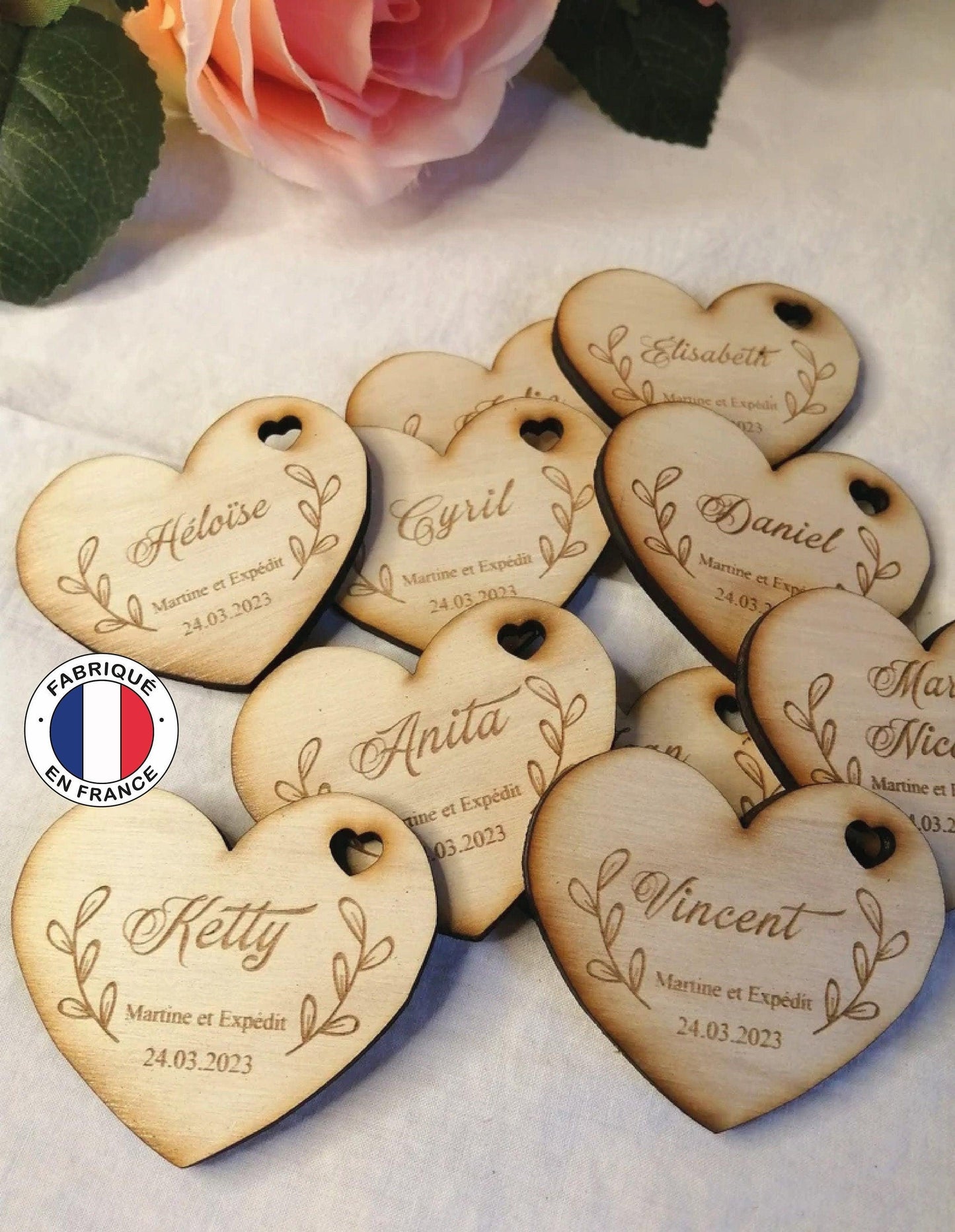 Marque place en bois forme coeur - Atelier Eli'magine