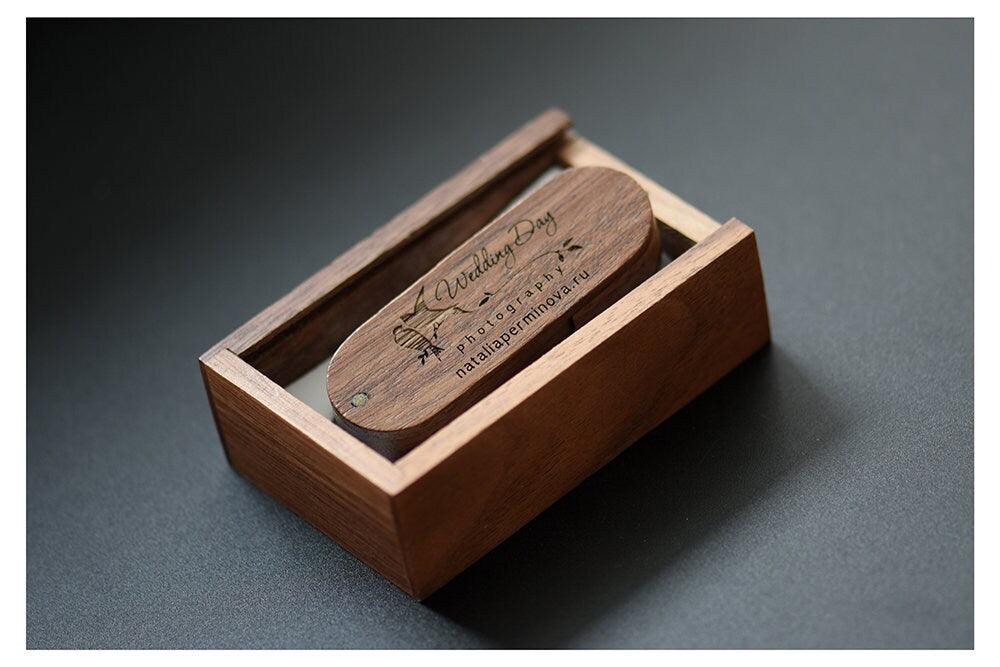 Coffret clé USB de 32Go en bois de Noyer à personnaliser - Atelier Eli'magine