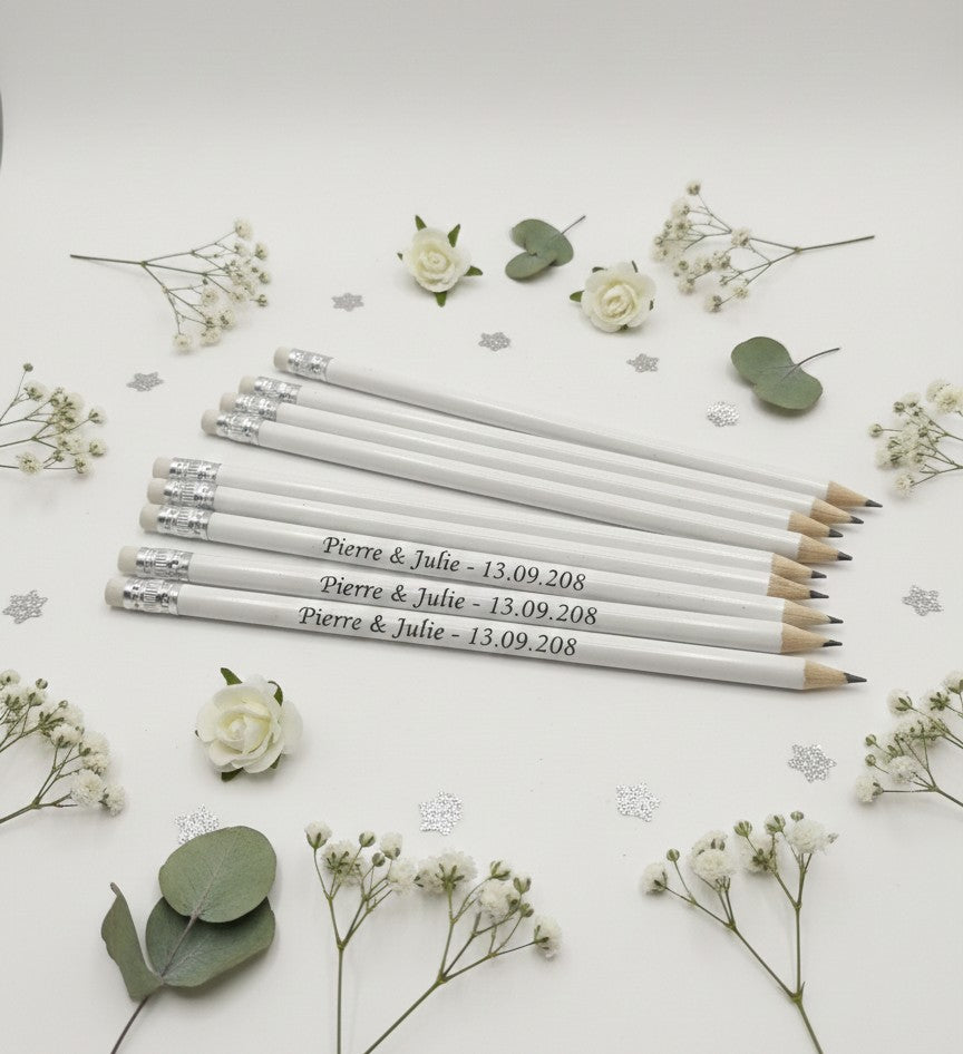 Crayons de papier personnalisés en bois gravé